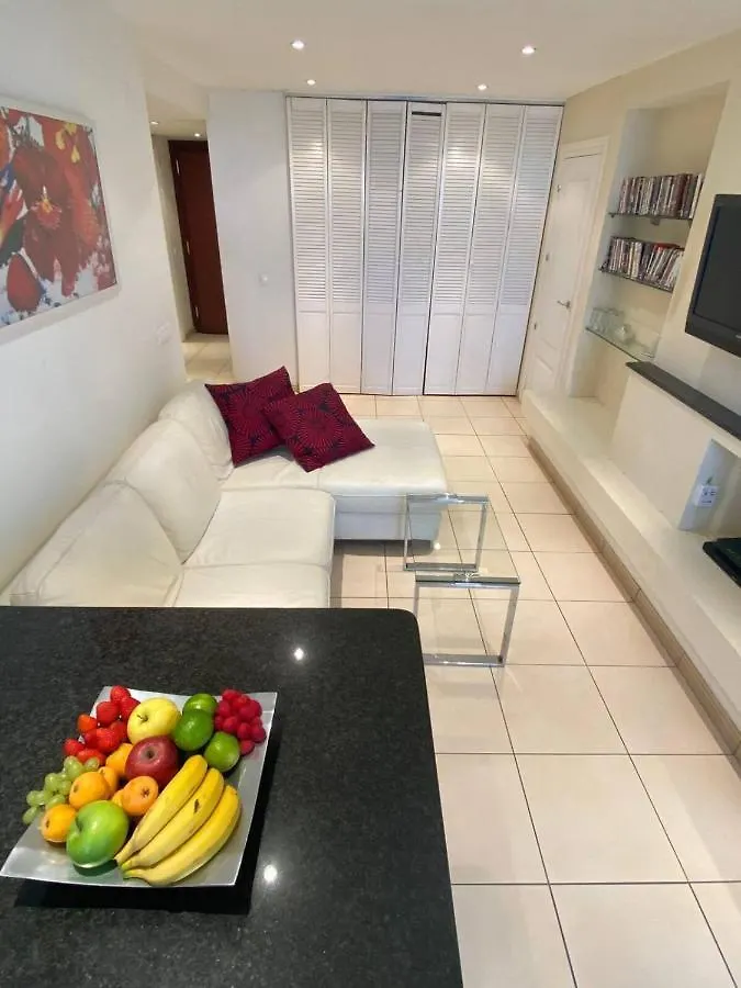 Central 2 Bed Apartment In La Nogalera Torremolinos