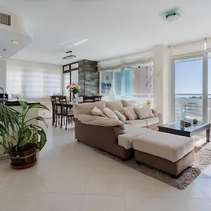 Apartment Playamar, Torremolinos