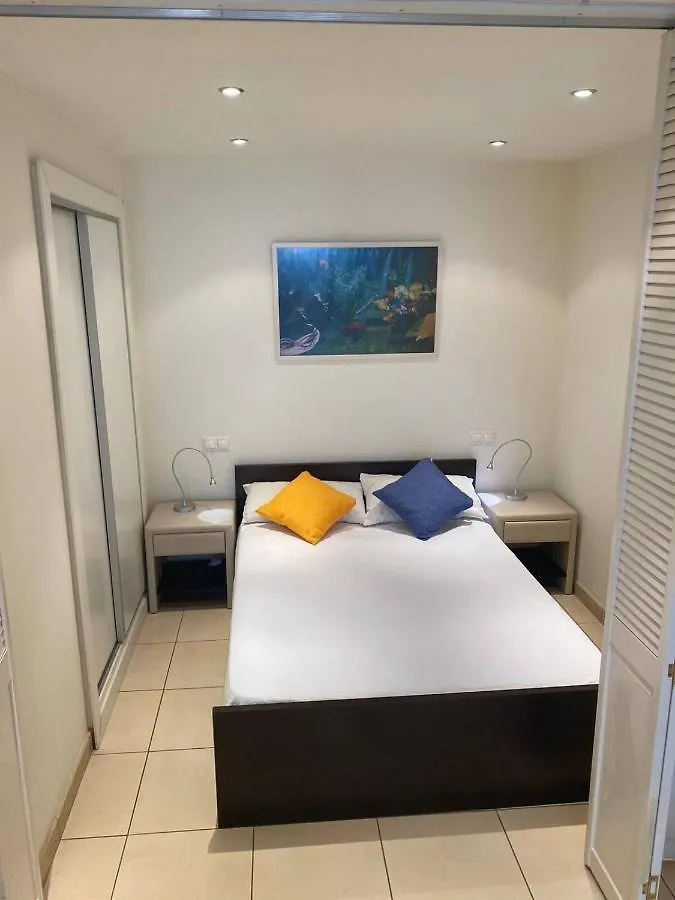 Central 2 Bed Apartment In La Nogalera Torremolinos Spanyolország