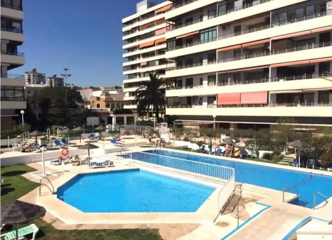 Central 2 Bed Apartment In La Nogalera Torremolinos